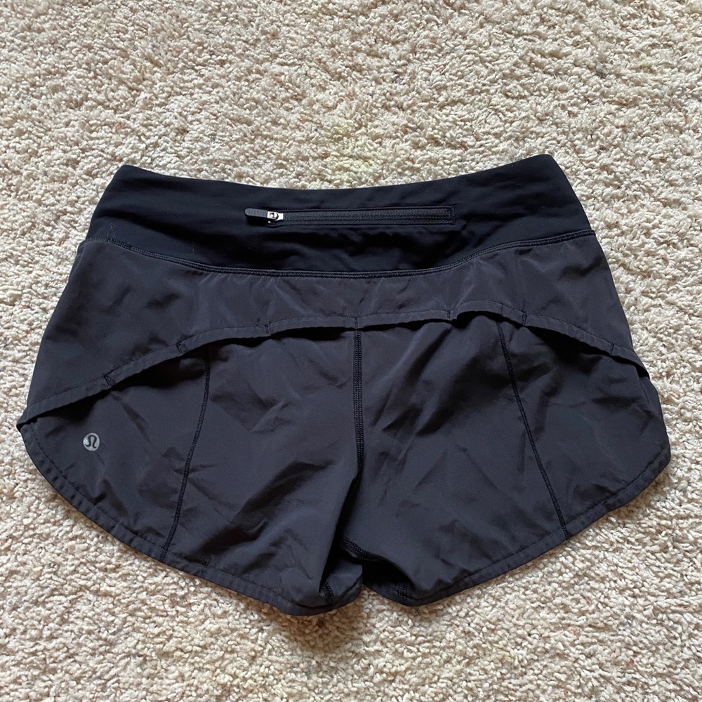 Lululemon Speed Up Shots 4”